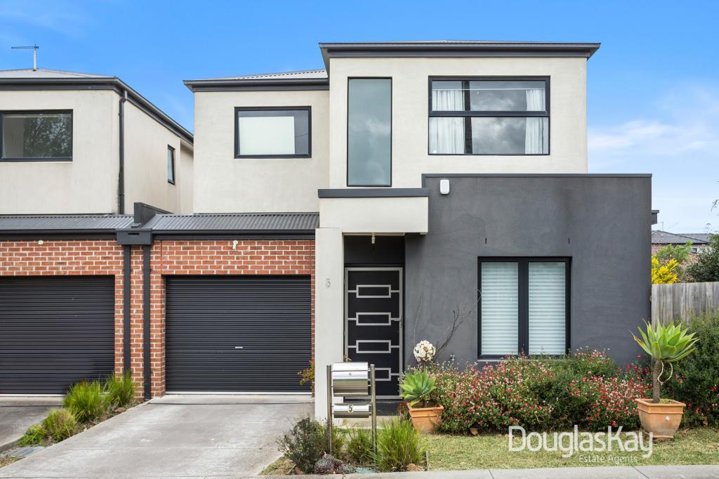 5 Rockwood St, Ardeer, VIC 3022