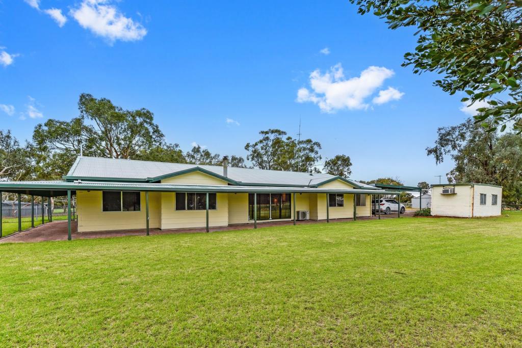 49 Old Padthaway Rd, Mundulla, SA 5270
