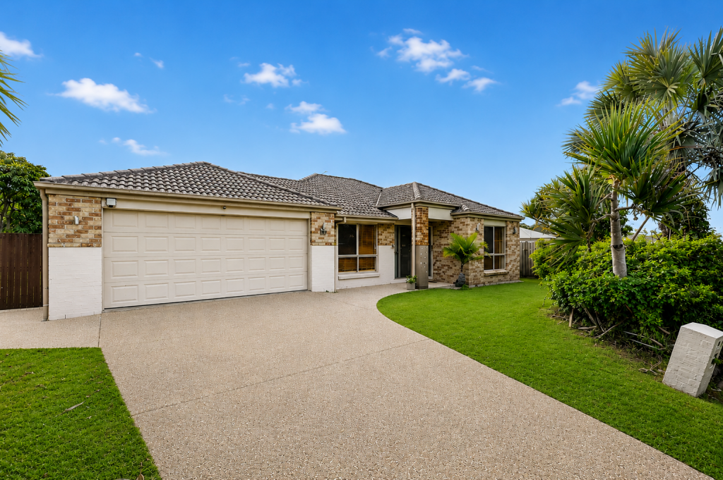 18 SWORDGRASS CT, KALLANGUR, QLD 4503