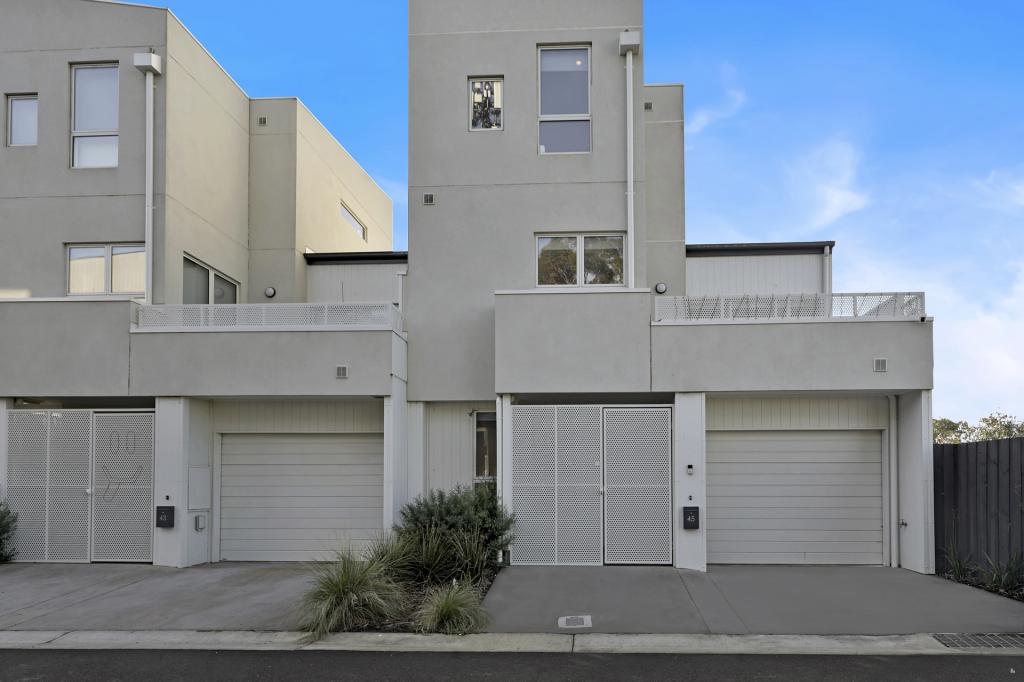 45 Yellowstone St, South Morang, VIC 3752