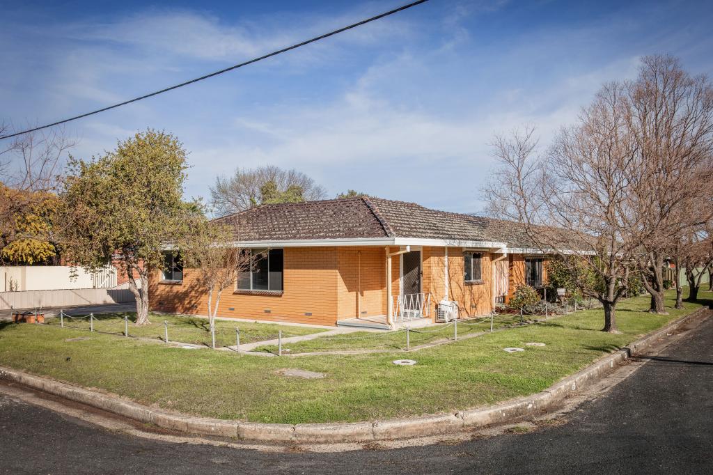 551 Kalimna Cres, Lavington, NSW 2641