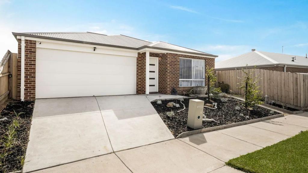 13 Mako Dr, San Remo, VIC 3925