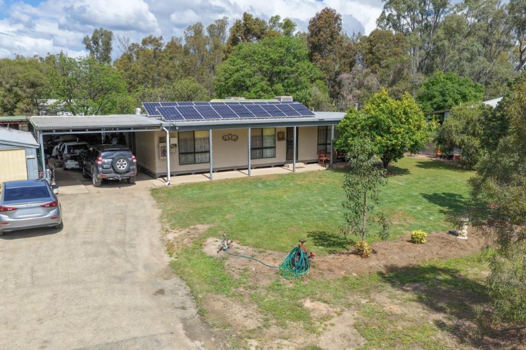 14 Vine St, Koondrook, VIC 3580