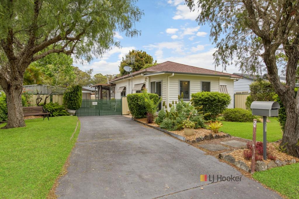 51 Narambi Rd, Buff Point, NSW 2262