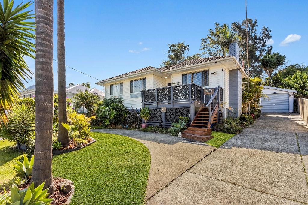 34 Carr Pde, Unanderra, NSW 2526