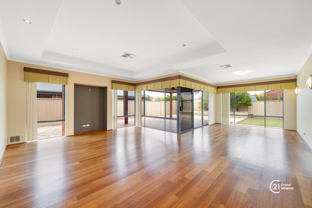 88 Dumbarton Rd, Canning Vale, WA 6155