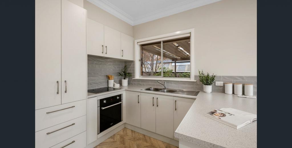 22 Donnithorne St, Kyneton, VIC 3444