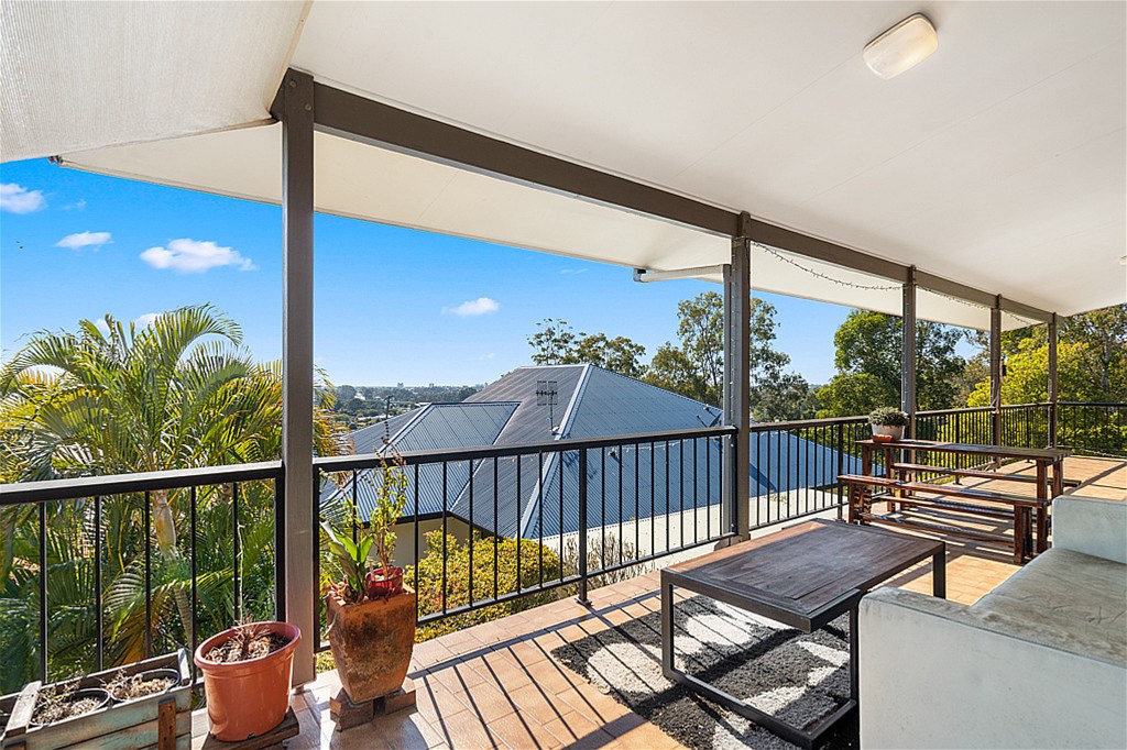 6 Durham Cres, Buderim, QLD 4556