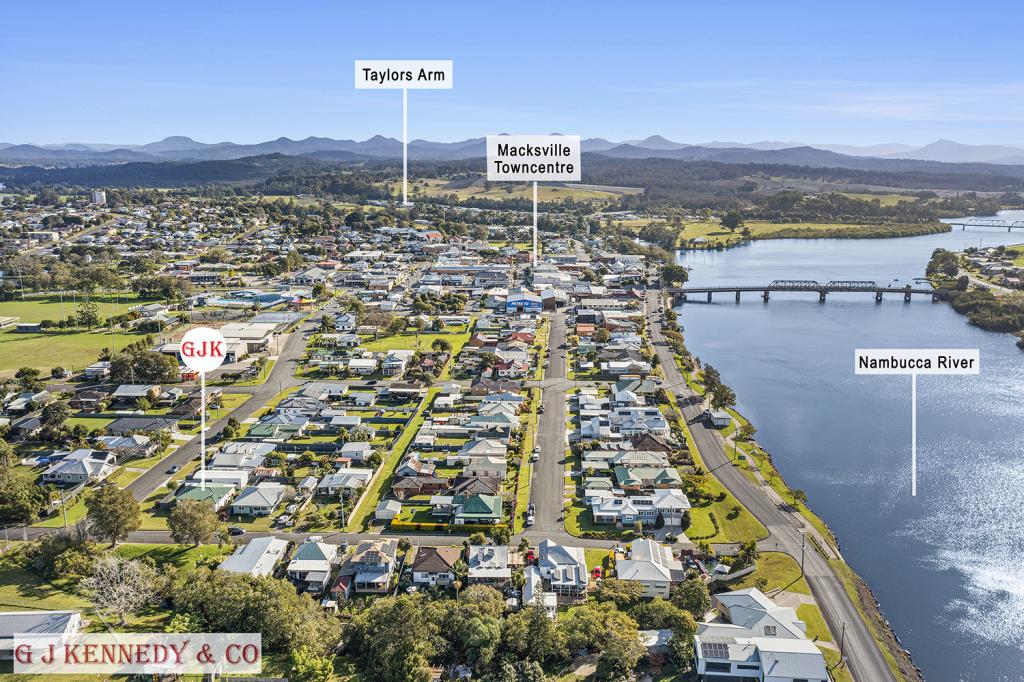 8 East St, Macksville, NSW 2447