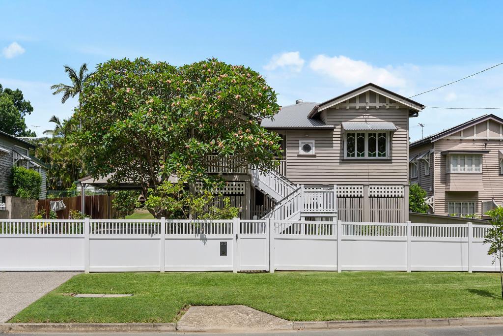32 Delville Ave, Moorooka, QLD 4105