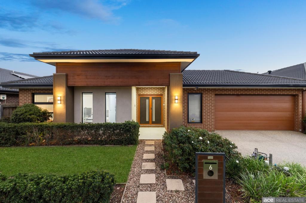 6 CASCARILLA ST, AINTREE, VIC 3336