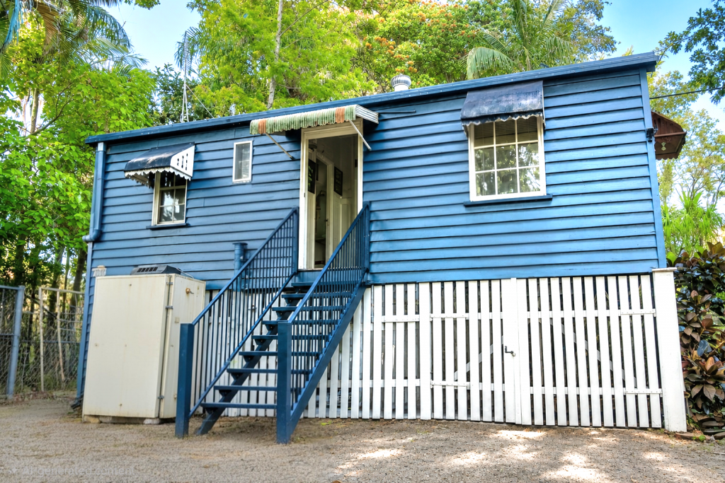 2 CO-OP LANE, GLASS HOUSE MOUNTAINS, QLD 4518