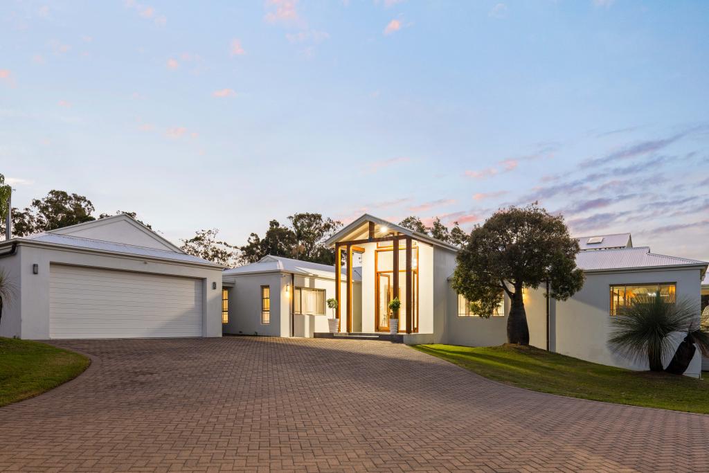 20 Riverdowns Cres, Helensvale, QLD 4212