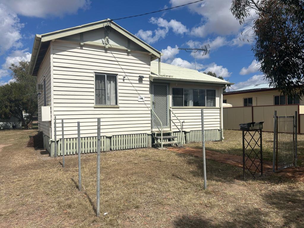 36 A Milne St, Tara, QLD 4421