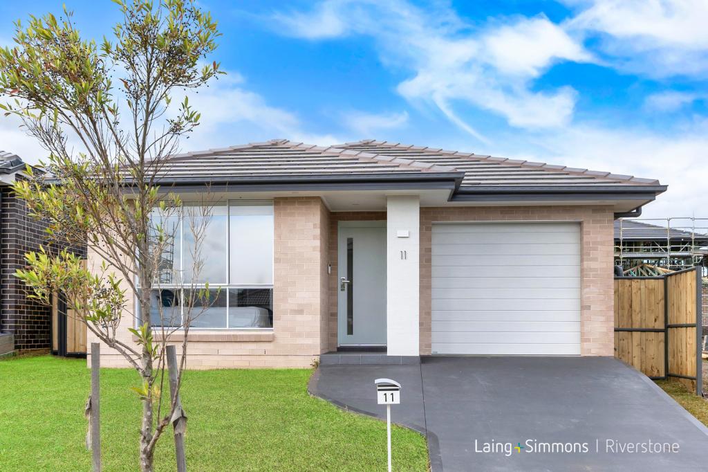 11 CRIOLLO ST, BOX HILL, NSW 2765