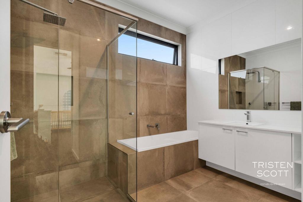 18 Kurrua Gr, Dernancourt, SA 5075