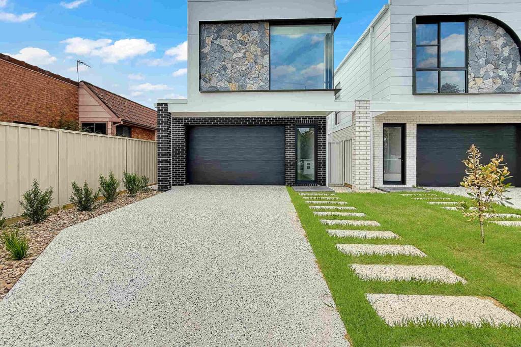 16b Greenacre Rd, Wollongong, NSW 2500