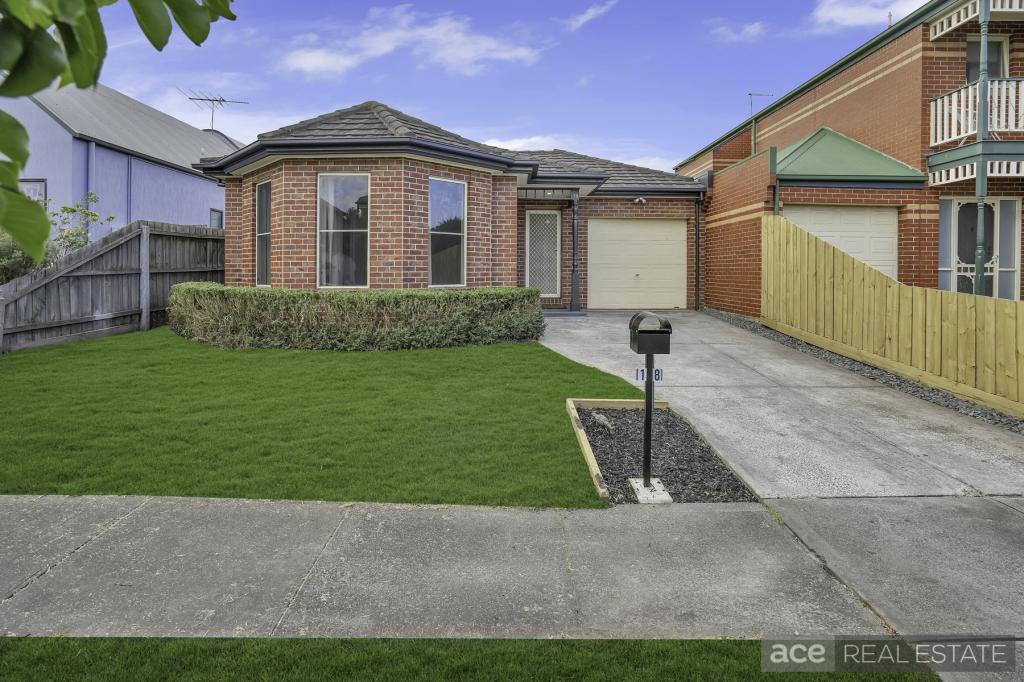 18 Lindsay Ct, Williamstown, VIC 3016