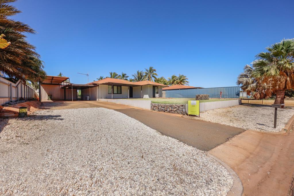 11 Flynn Cres, Dampier, WA 6713