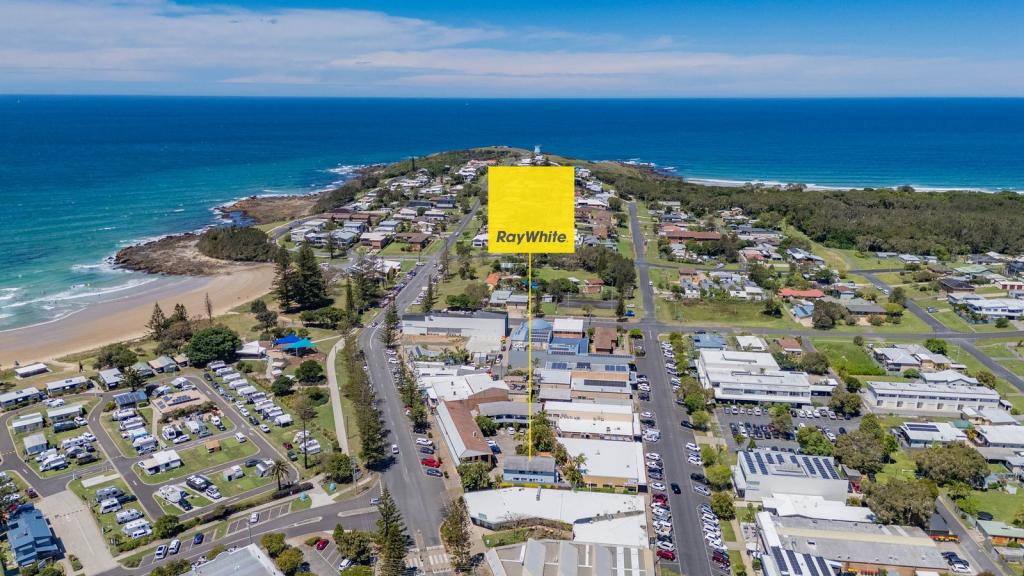 1/60 Beach St, Woolgoolga, NSW 2456