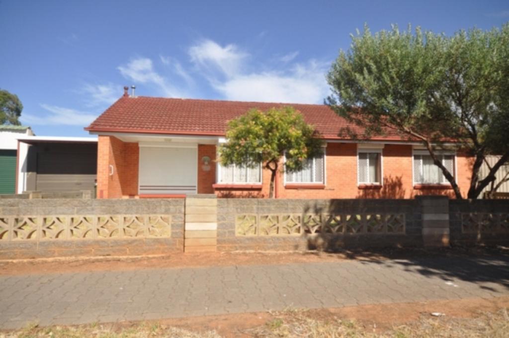 11 Broster Cres, Davoren Park, SA 5113