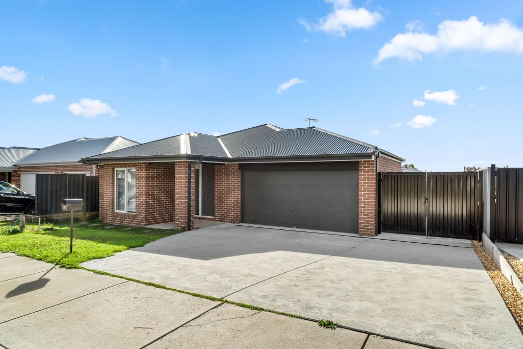 8 Atlantis St, Cowes, VIC 3922