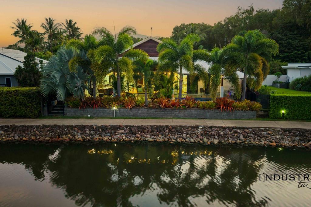20 Blue Water Lane, Trinity Beach, QLD 4879