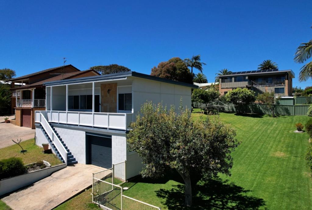 6 Montague St, Narooma, NSW 2546