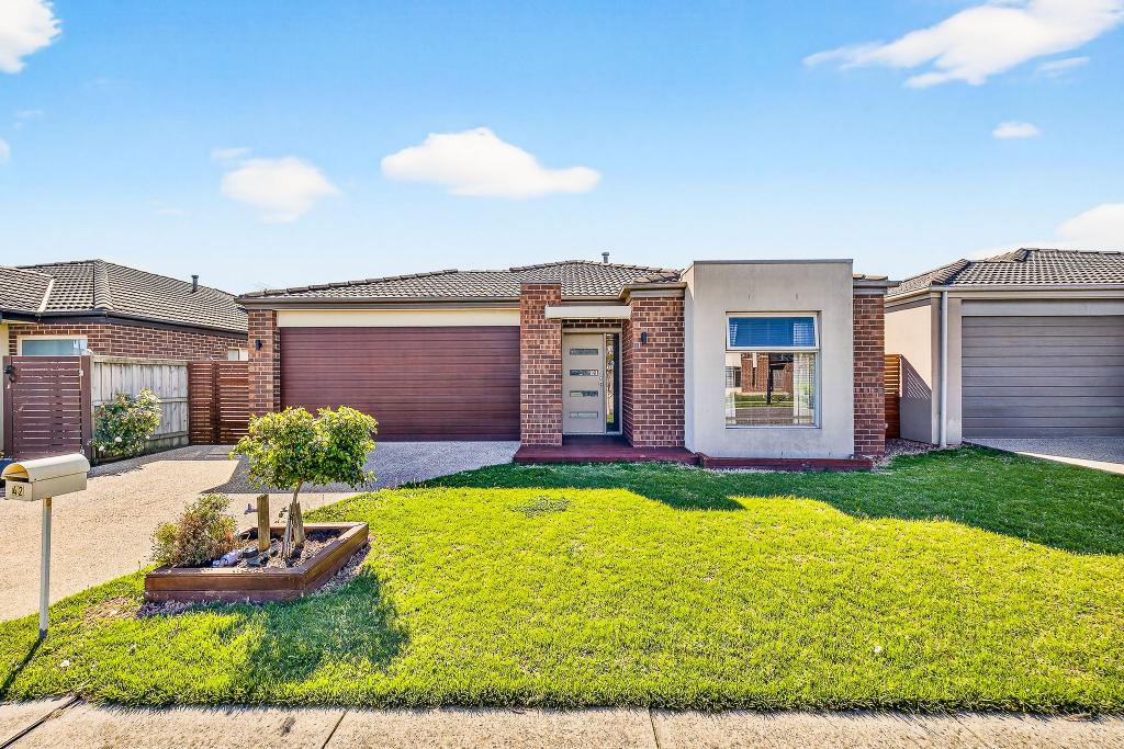 42 Fieldstone Cres, Cranbourne North, VIC 3977
