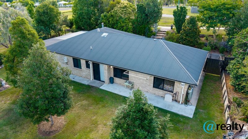 2 Nutt St, Murgon, QLD 4605