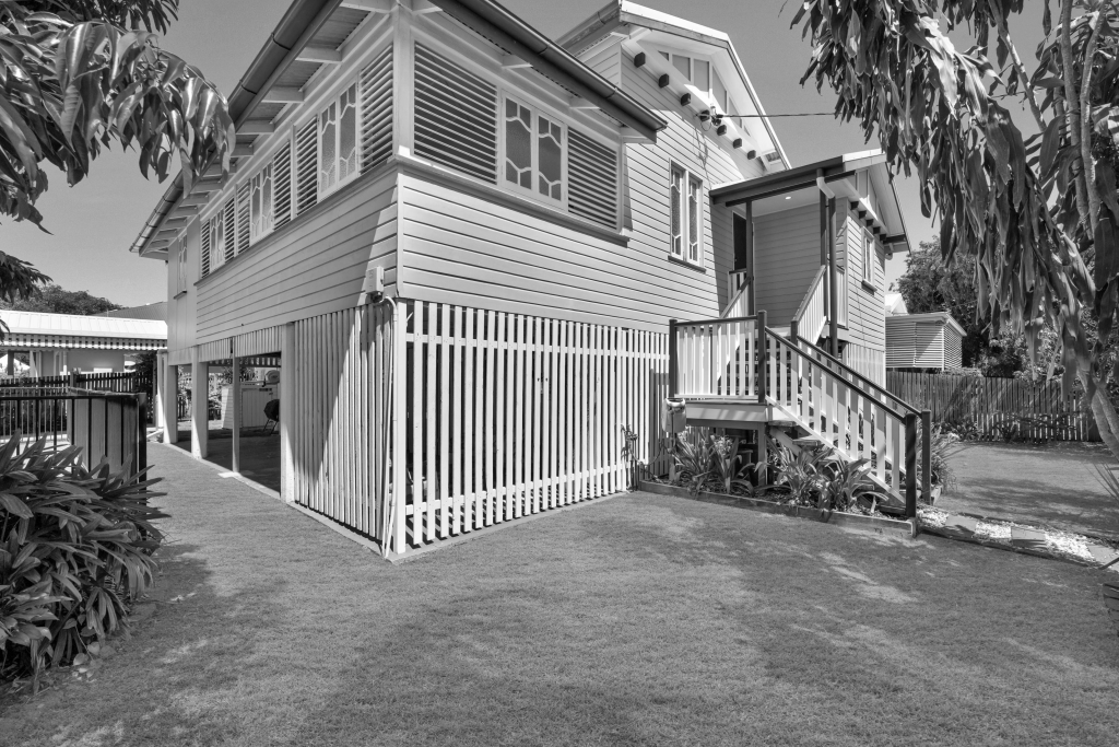 16 Lowth St, Rosslea, QLD 4812