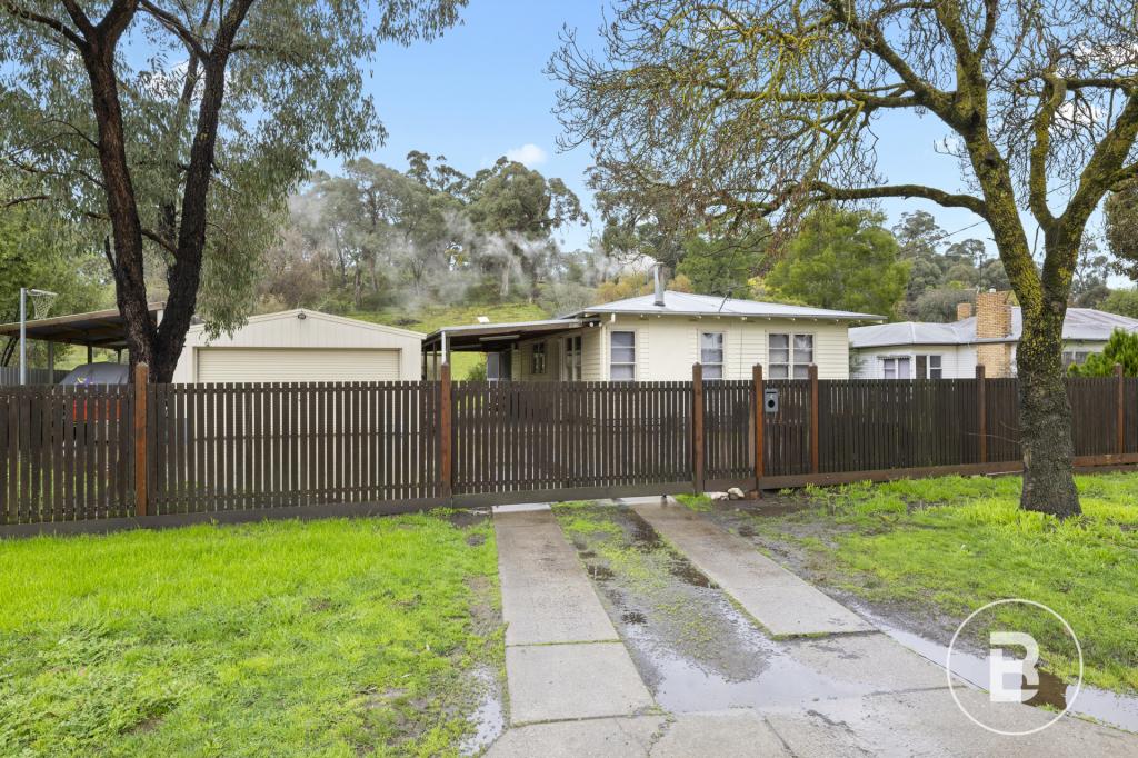 4 Jackson St, Beaufort, VIC 3373
