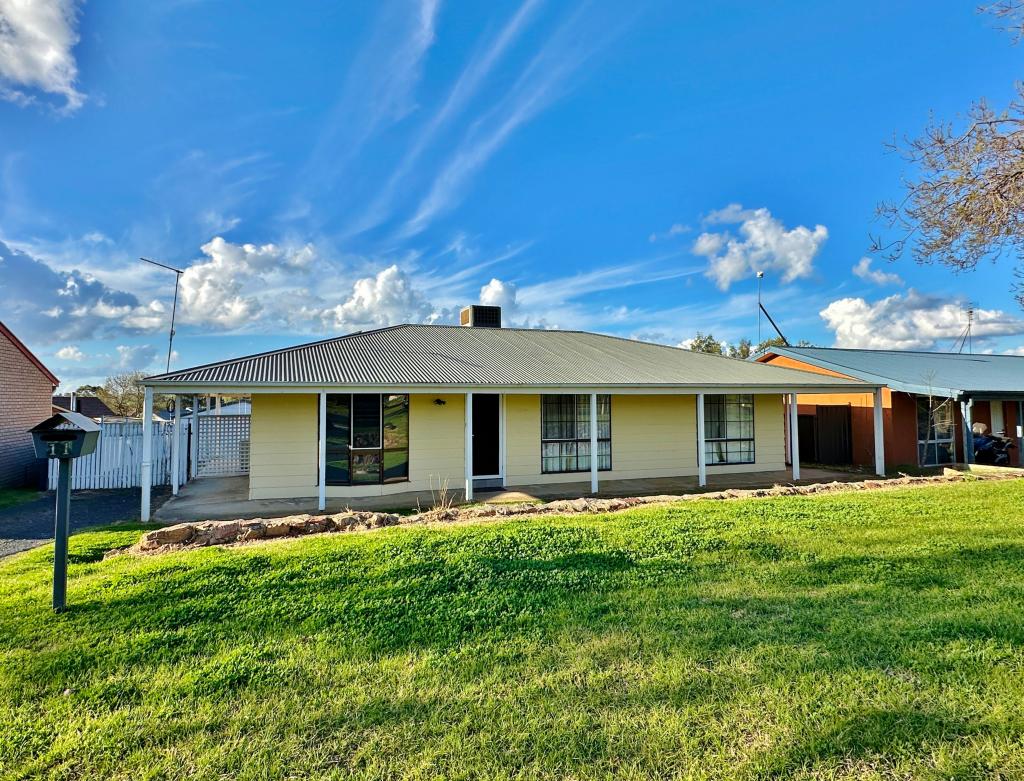 11 Smith St, Harden, NSW 2587