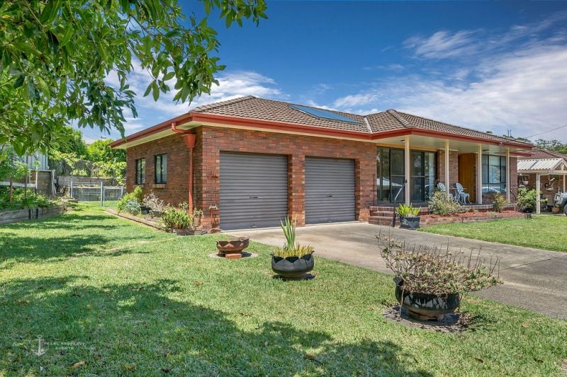 22 Corang Ave, Sussex Inlet, NSW 2540