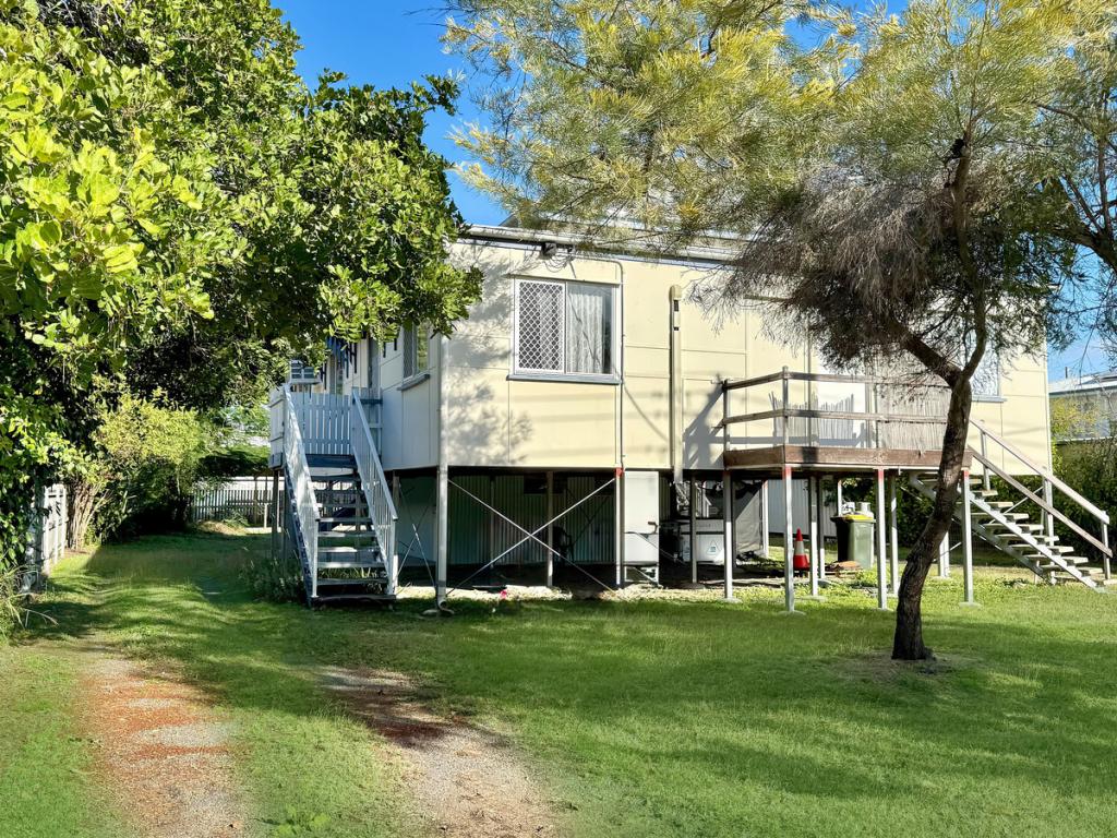 1/34 Thackeray St, Park Avenue, QLD 4701