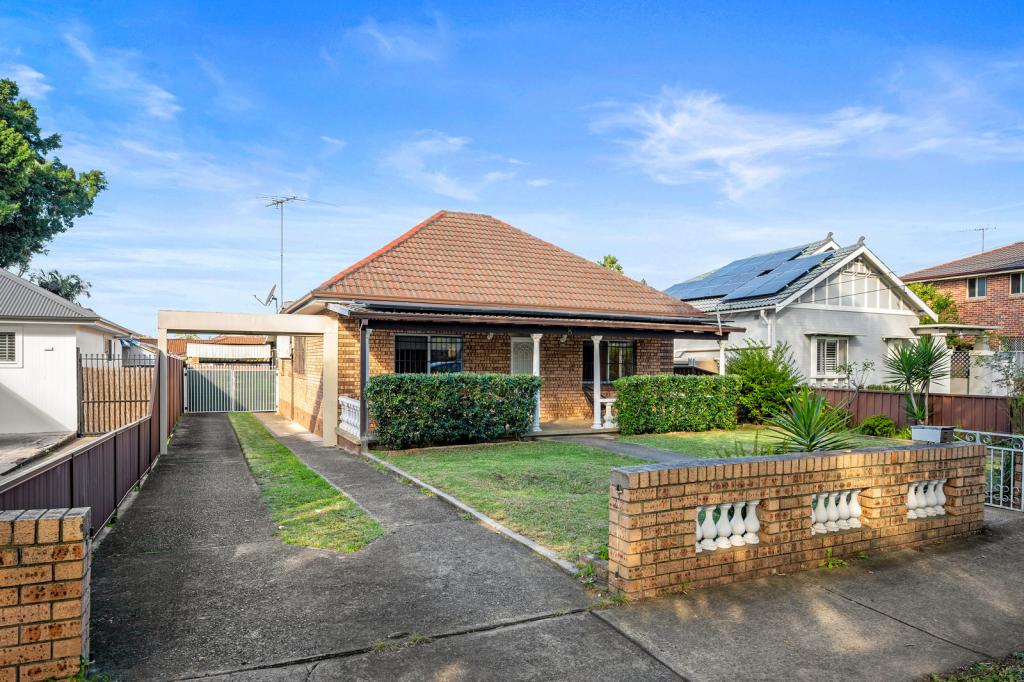 8 Hevington Rd, Auburn, NSW 2144