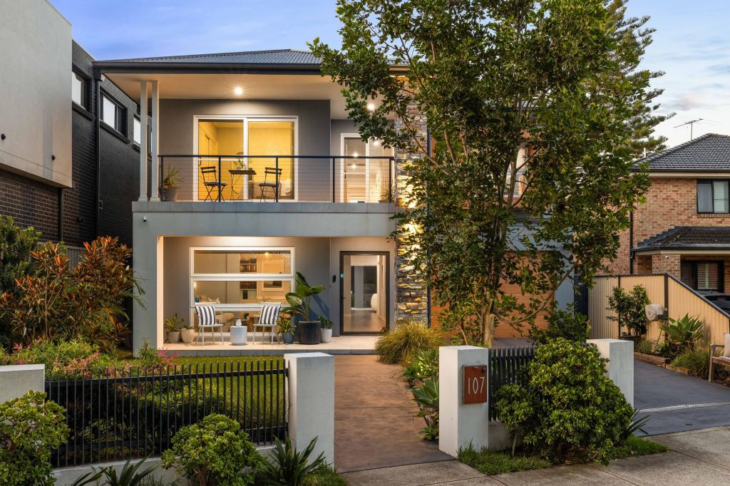 107 Sparks St, Eastlakes, NSW 2018