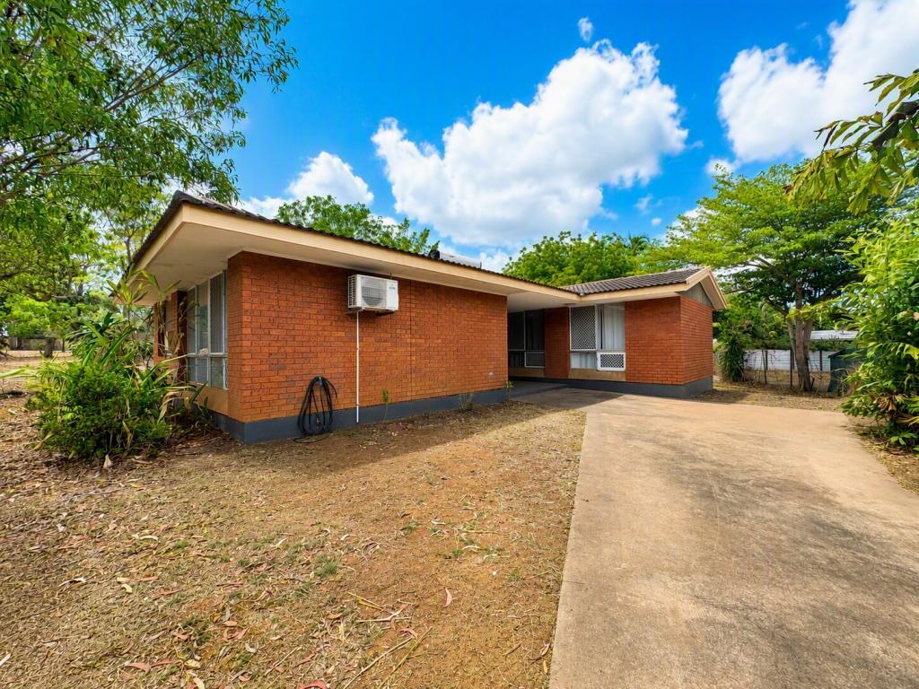 13 Davoren Cct, Moulden, NT 0830