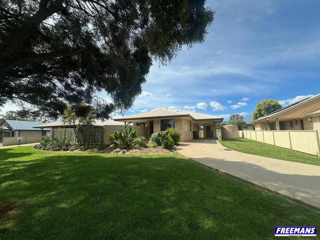 2/16 Queen St, Kingaroy, QLD 4610