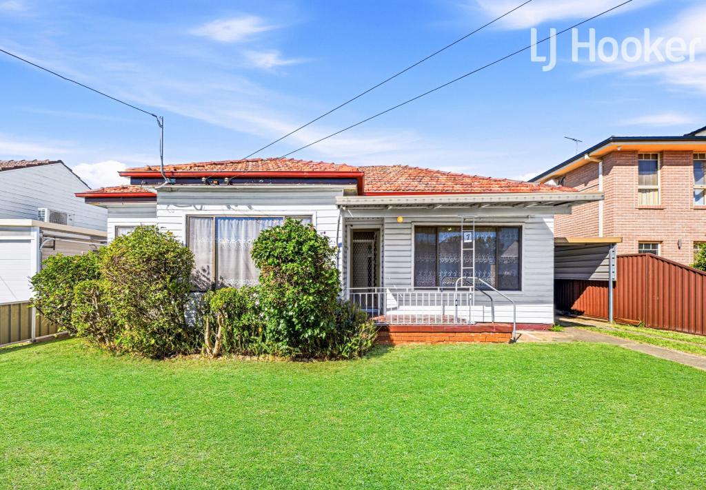 7 Judith Ave, Cabramatta, NSW 2166