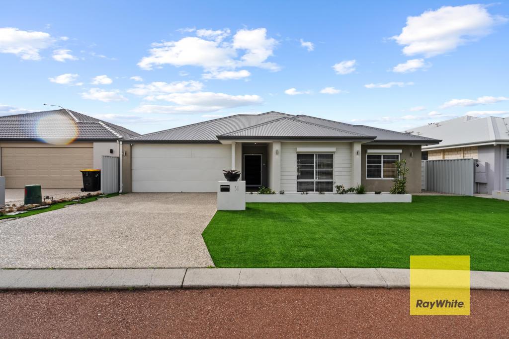 31 Sorrento Rd, Piara Waters, WA 6112