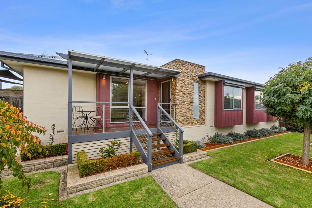 27 Allambee Ave, Grovedale, VIC 3216