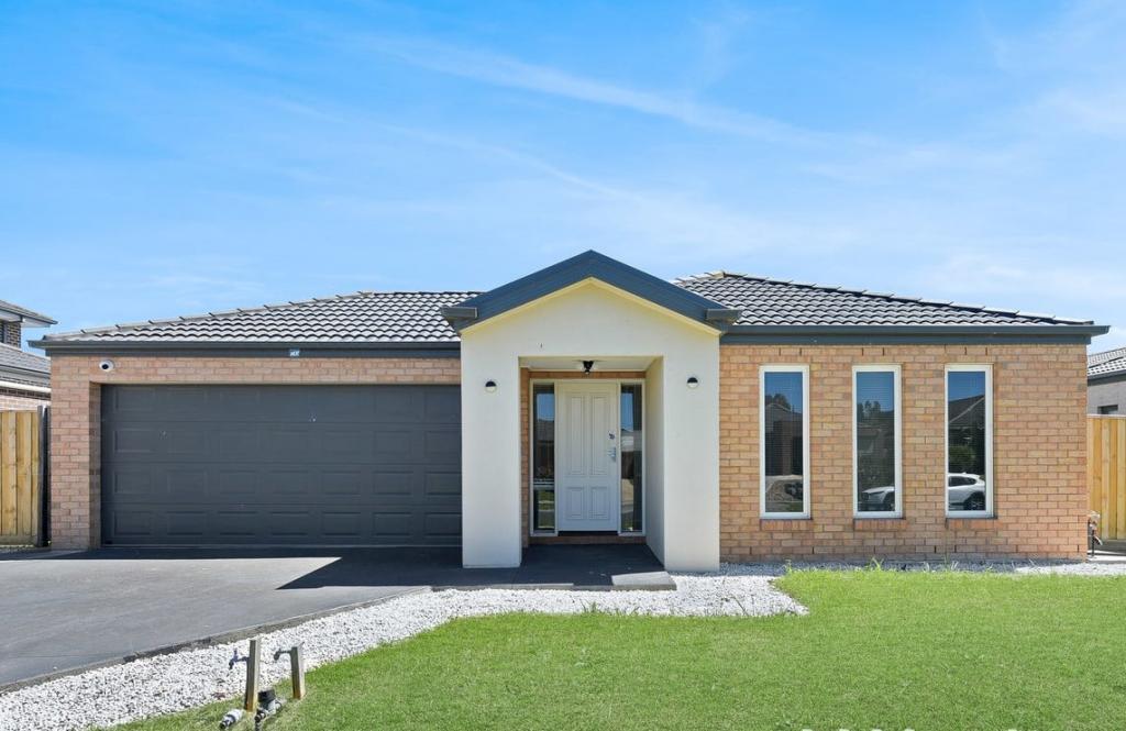 106 Brookwater Pde, Lyndhurst, VIC 3975
