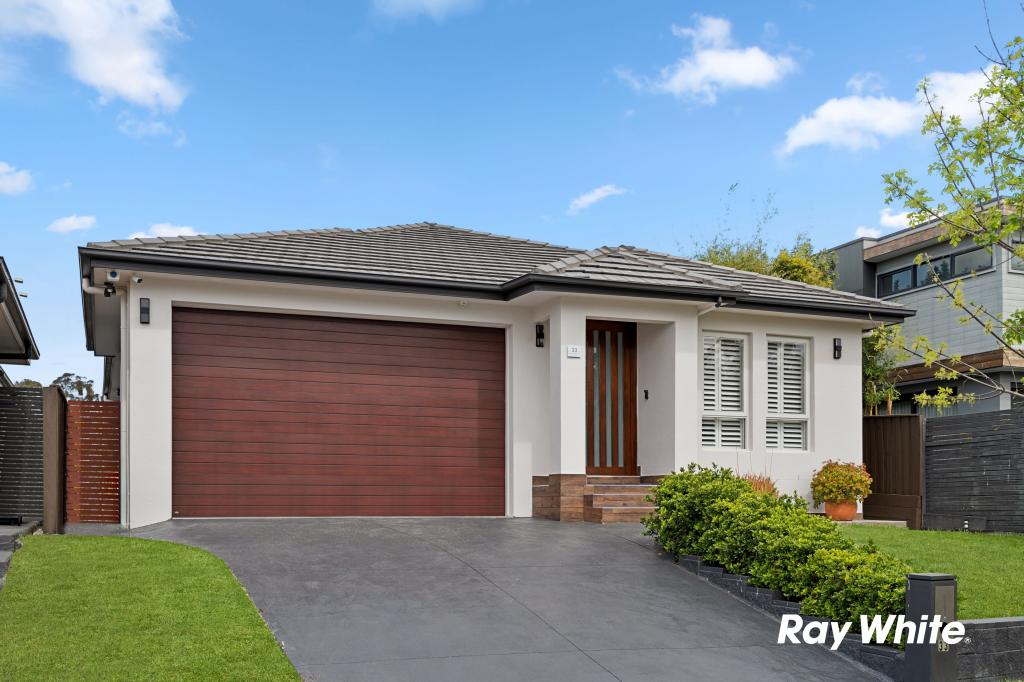 33 Oakhill Cres, Colebee, NSW 2761