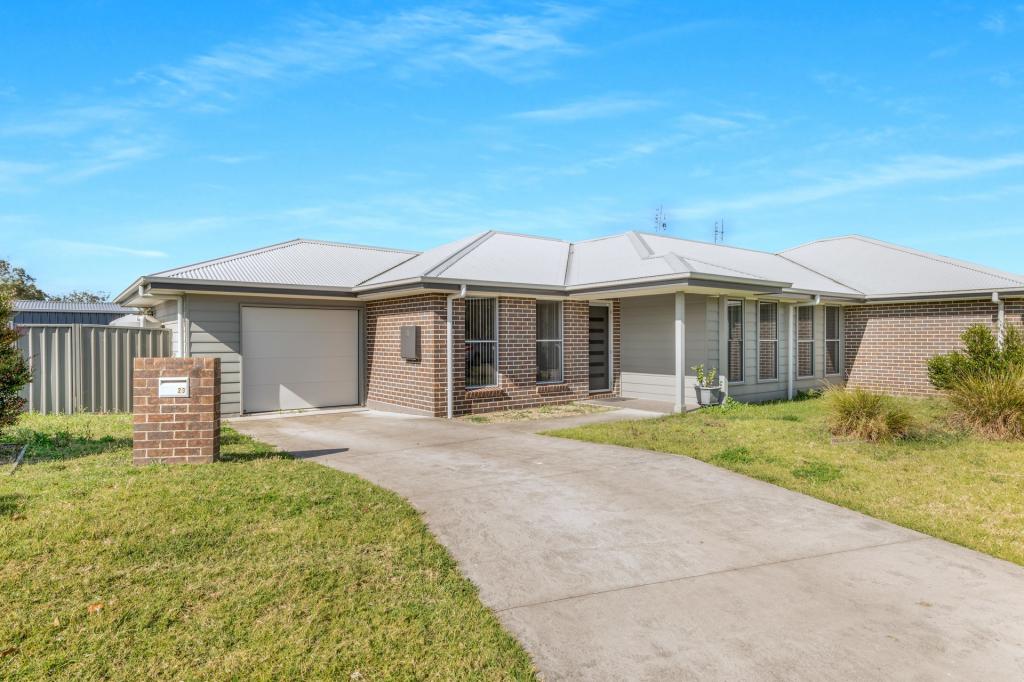 23 HASTINGS PDE, SUSSEX INLET, NSW 2540