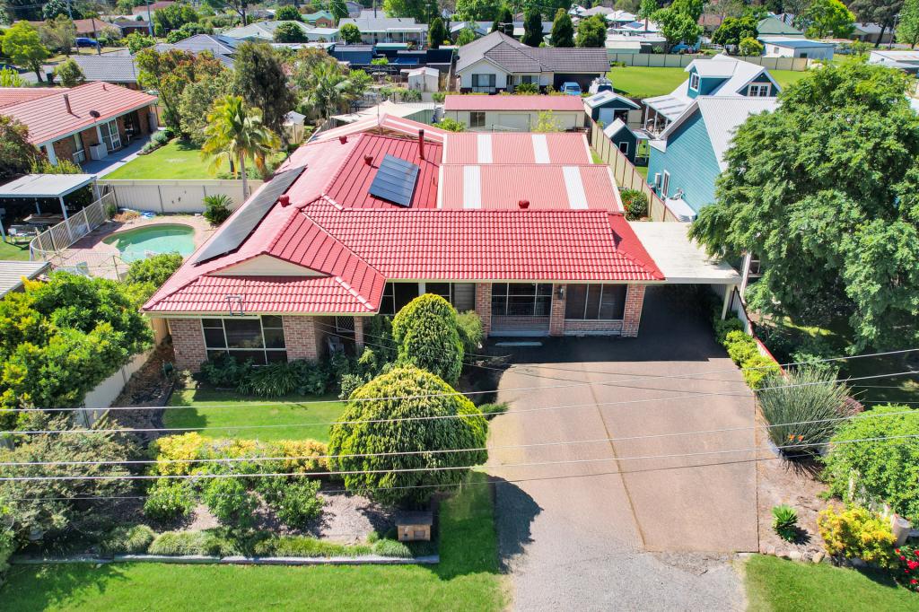 9 North St, Thirlmere, NSW 2572