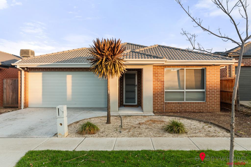 6 BLUEWATER DR, POINT COOK, VIC 3030