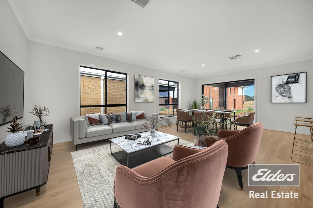 110 DUTCHELM AVE, WERRIBEE, VIC 3030