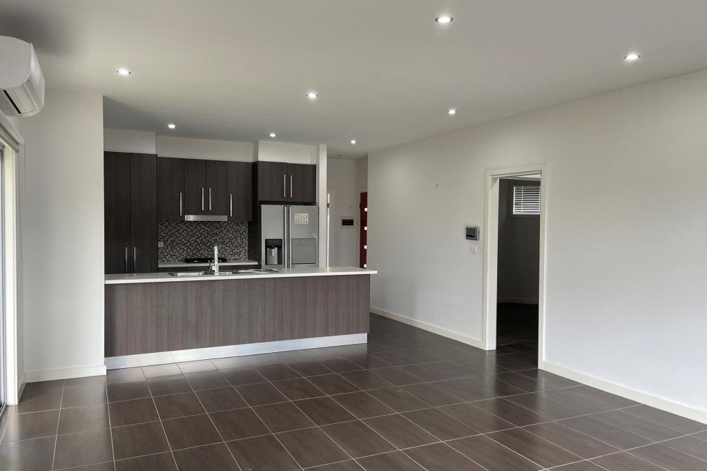 2/155 Victoria St, Altona Meadows, VIC 3028