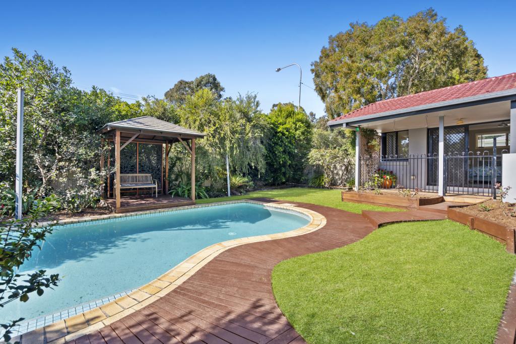 4 Pegasus Ct, Currumbin Waters, QLD 4223